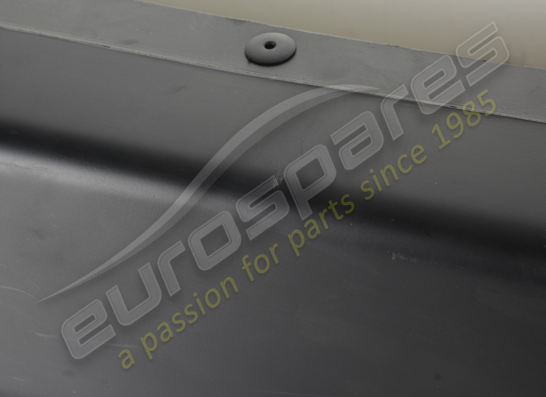 nuovo (altro) ferrari paraurti posteriore. numero parte 60573600 (5)