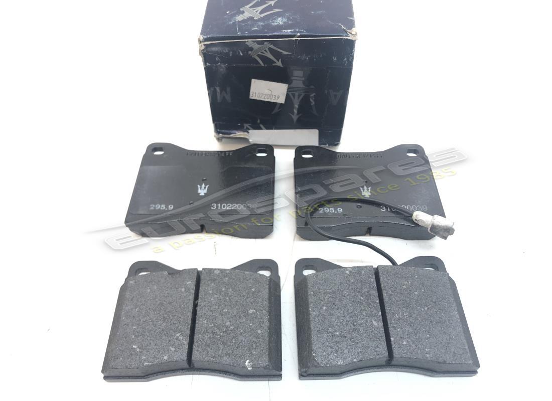 nuove maserati pastiglie freno anteriori. numero parte 310220039 (1)
