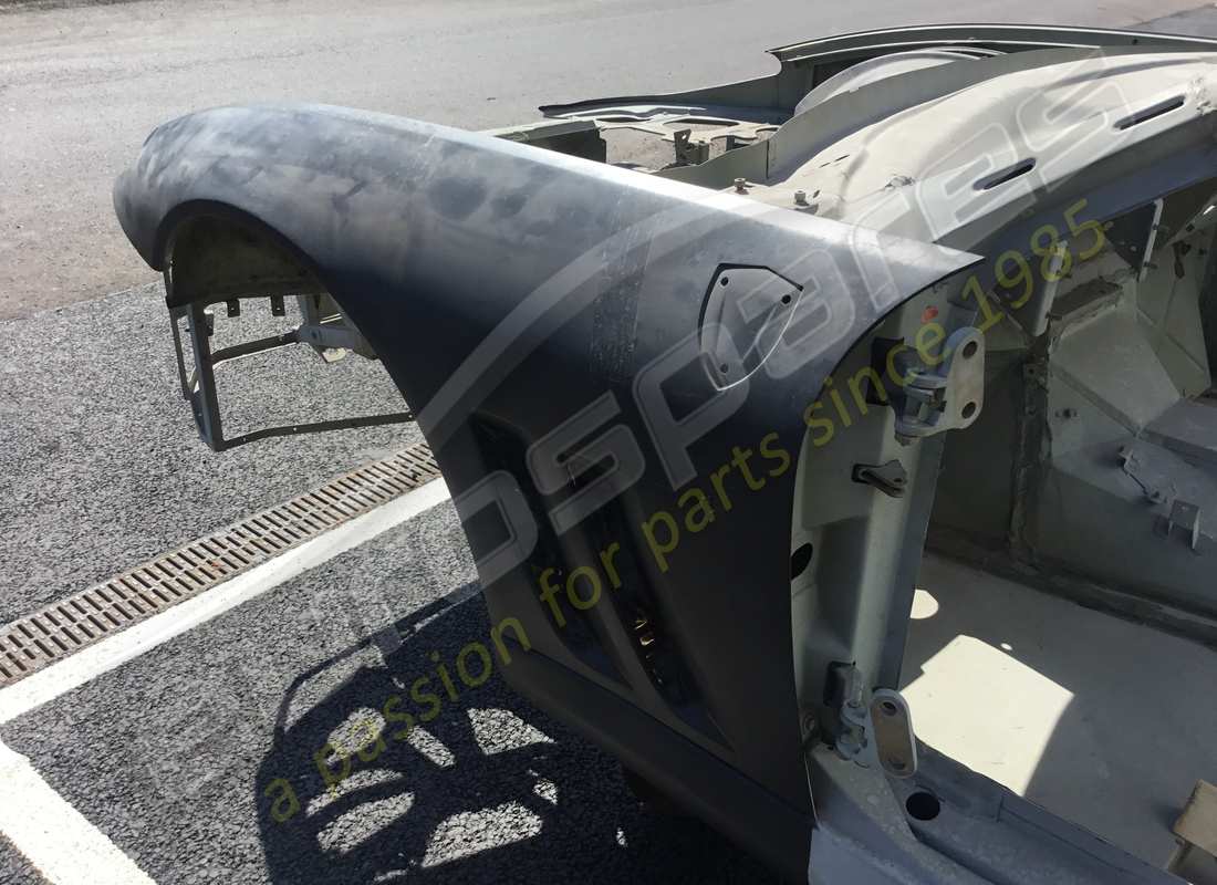 nuova carrozzeria e pannelli barchetta eurospares ferrari 550. numero parte eap1227196 (10)
