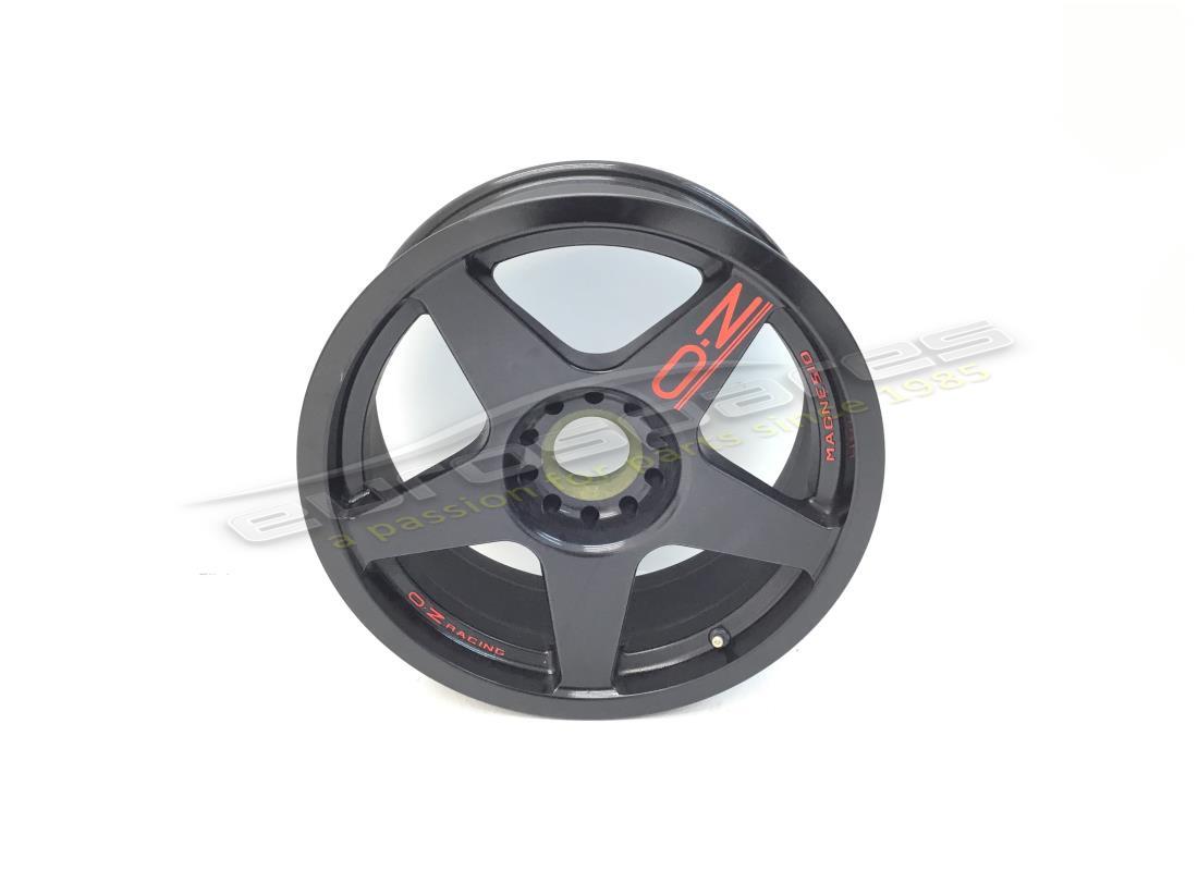 nuova ruota anteriore ferrari f40 oz racing (9j x 17'') - vedi anche a2128. numero parte a2082 (1)