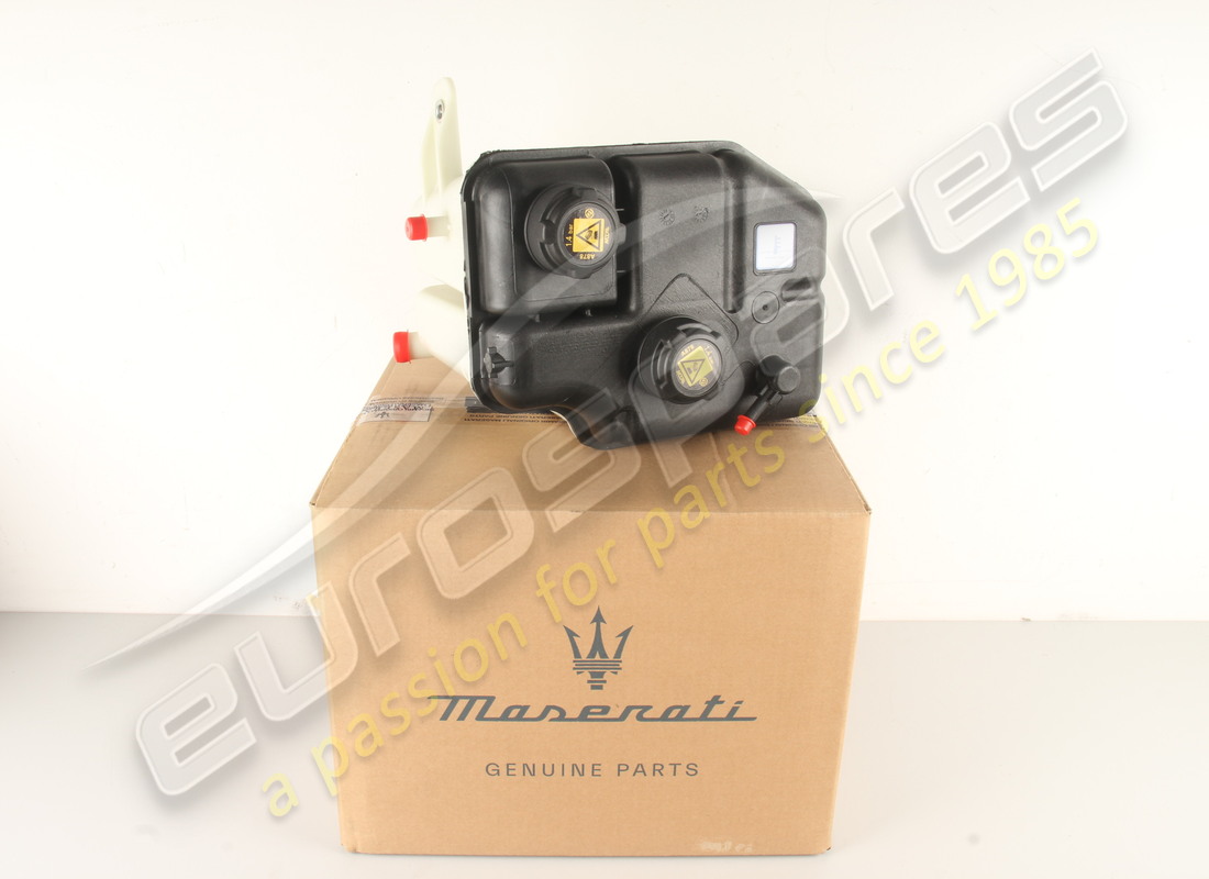 nuovo maserati serbatoio del refrigerante completo. codice articolo 670031649 (3)
