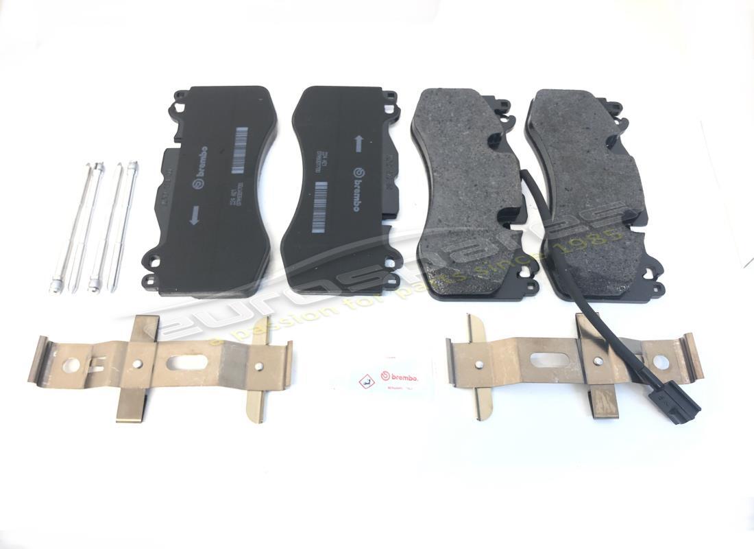 nuove pastiglie freno anteriori maserati. codice articolo 673010330 (1)