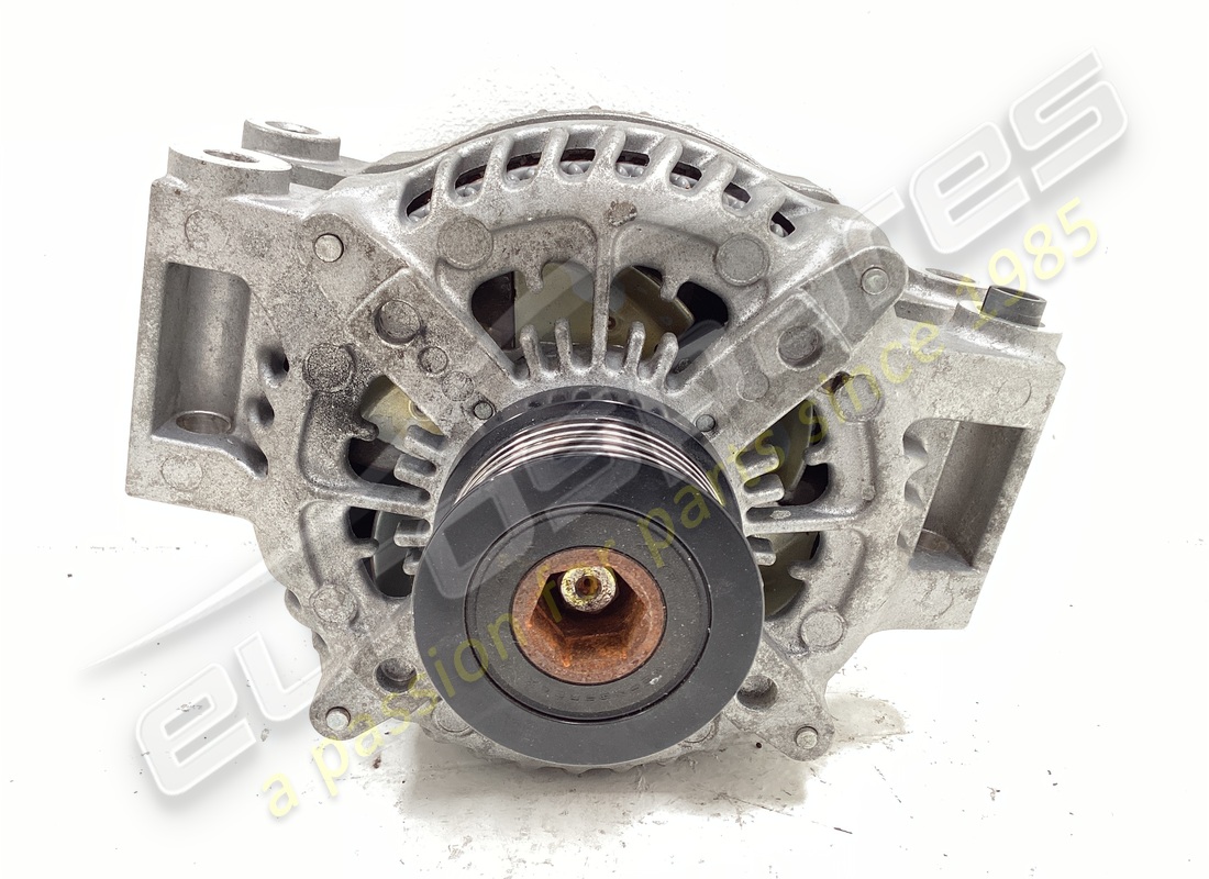 ALTERNATORE Maserati USATO. NUMERO PARTE 670004930 (1)