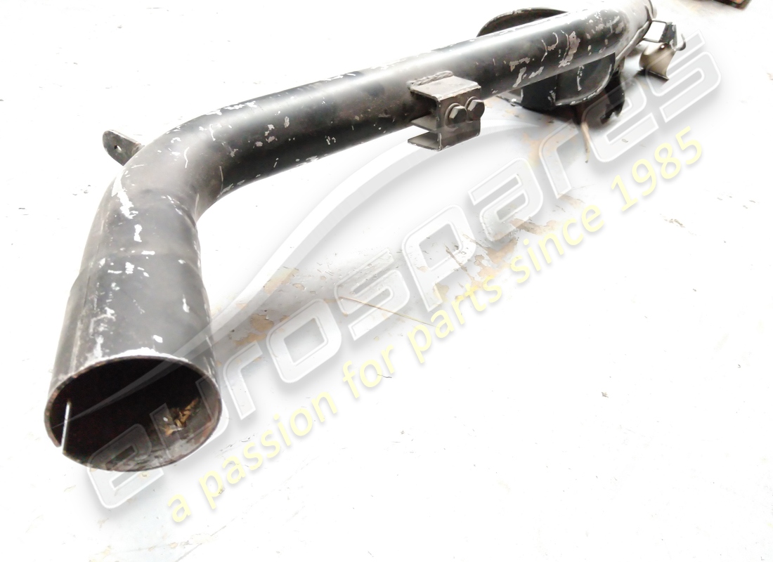 nuovo maserati tubo posteriore. numero parte 329062109 (5)