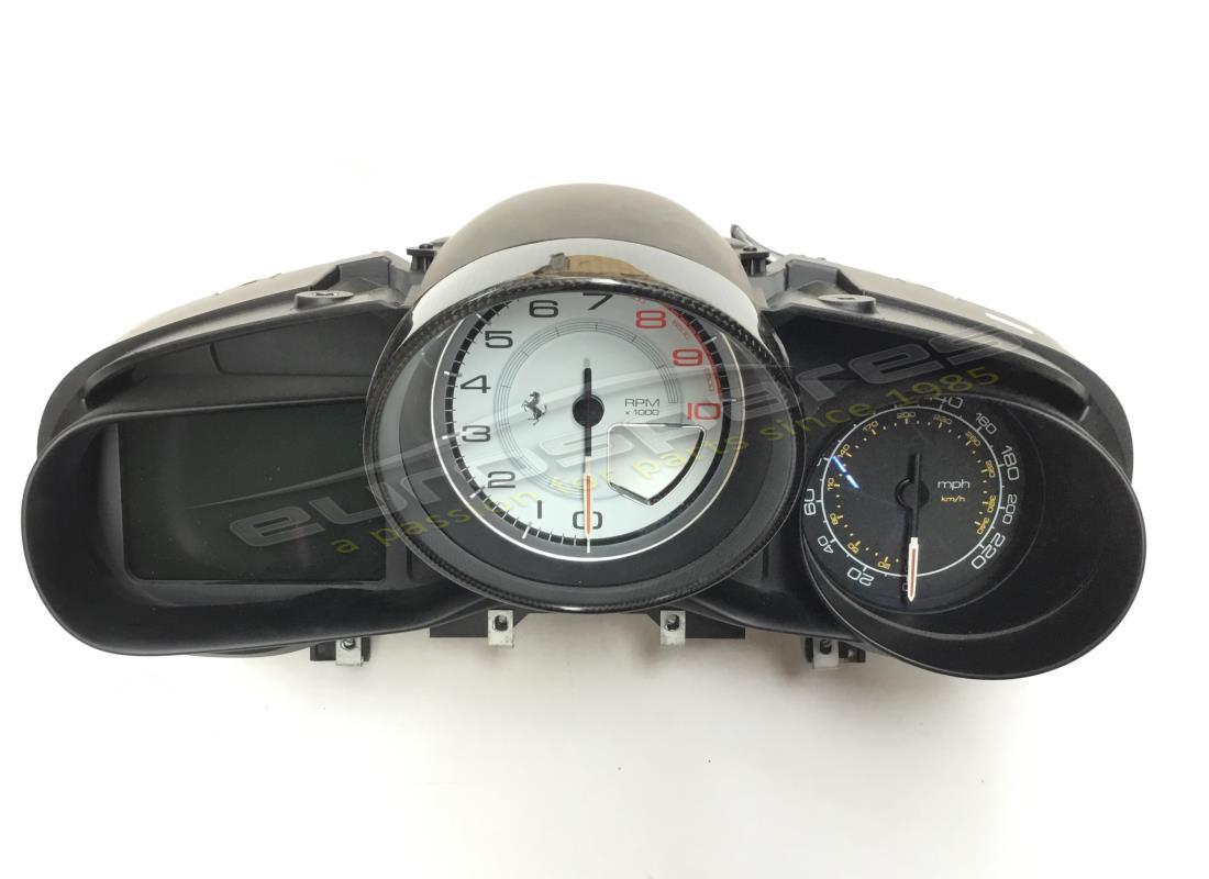 USATO Ferrari QUADRO STRUMENTI . NUMERO PARTE 302545 (1)