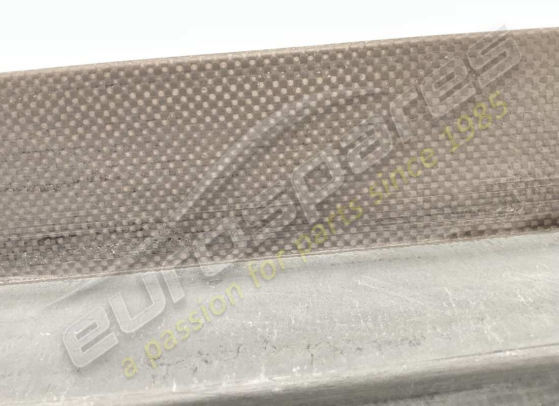 nuovo ferrari rivestimento sottoporta sx. numero parte 83261500 (3)