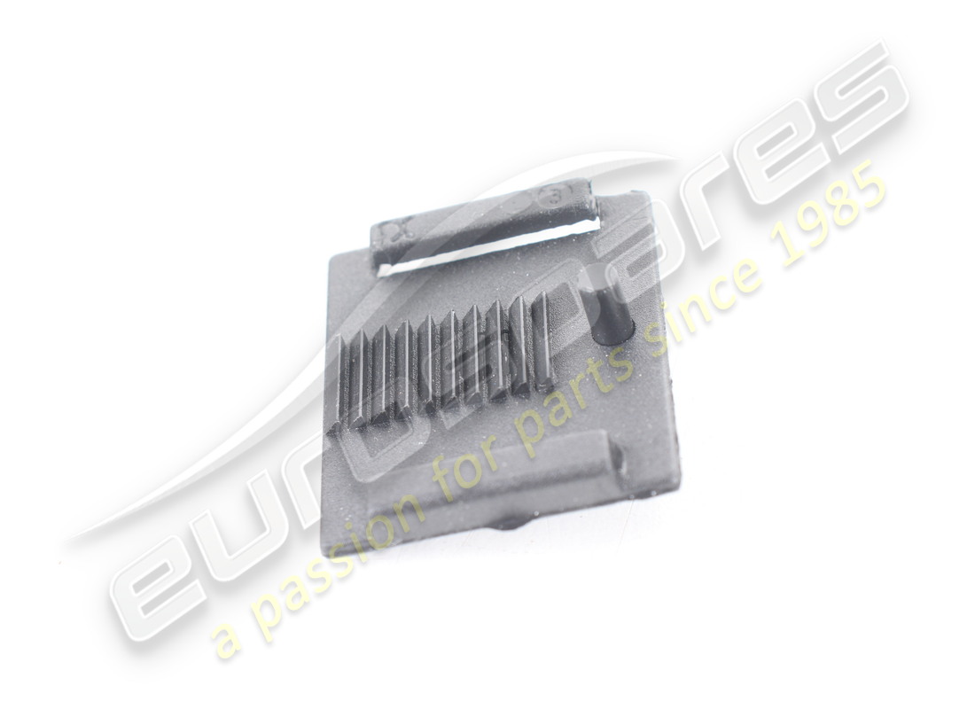 NUOVA MASERATI PIASTRA DI SUPPORTO PARABREZZA. NUMERO PARTE 60509670 (2) nuova maserati piastra di supporto parabrezza. numero parte 60509670 (2)