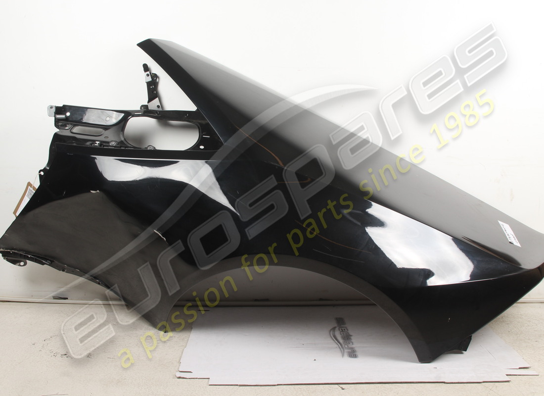 PARAFANGO POSTERIORE SINISTRO Lamborghini USATO. NUMERO PARTE 4T8809601E (1)