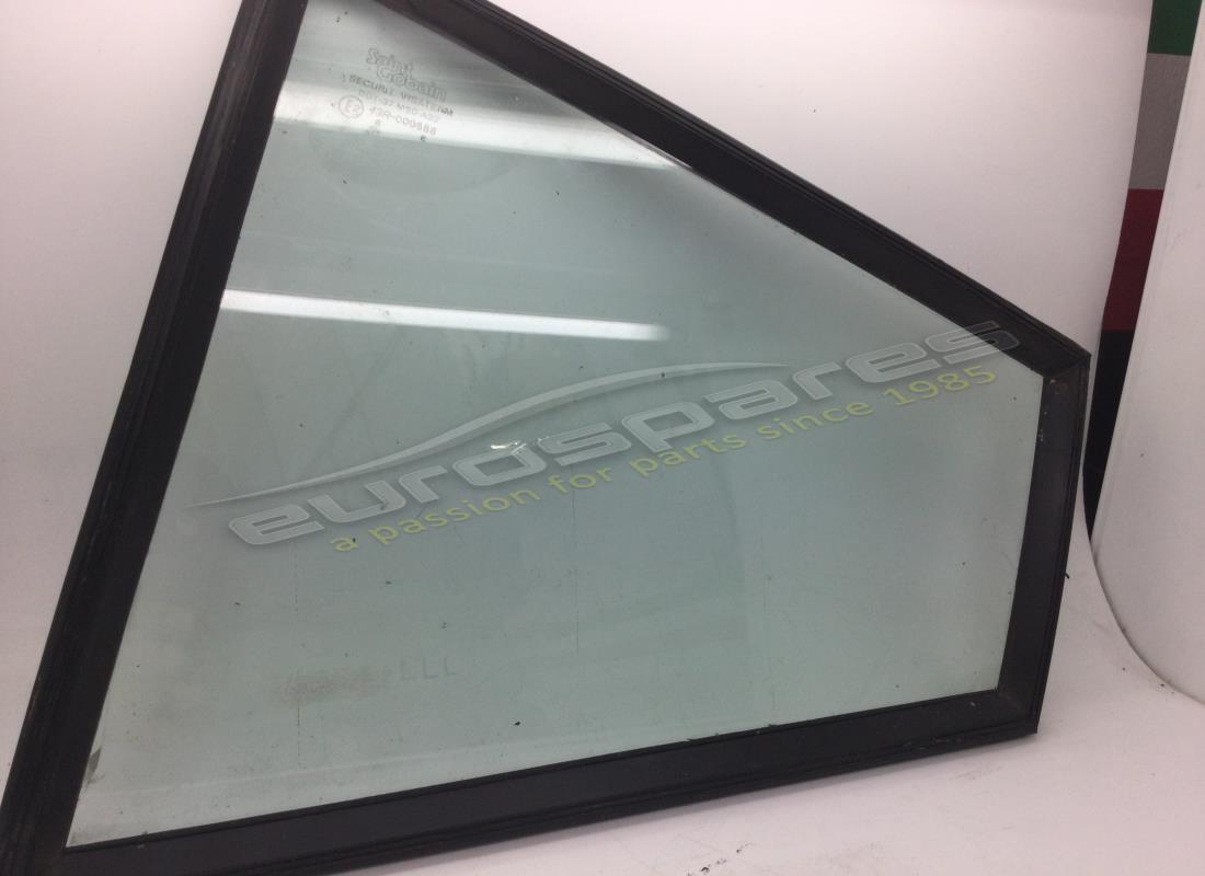 VETRO FANALE POSTERIORE SX GTB USATO Ferrari. NUMERO PARTE 60265105 (1)