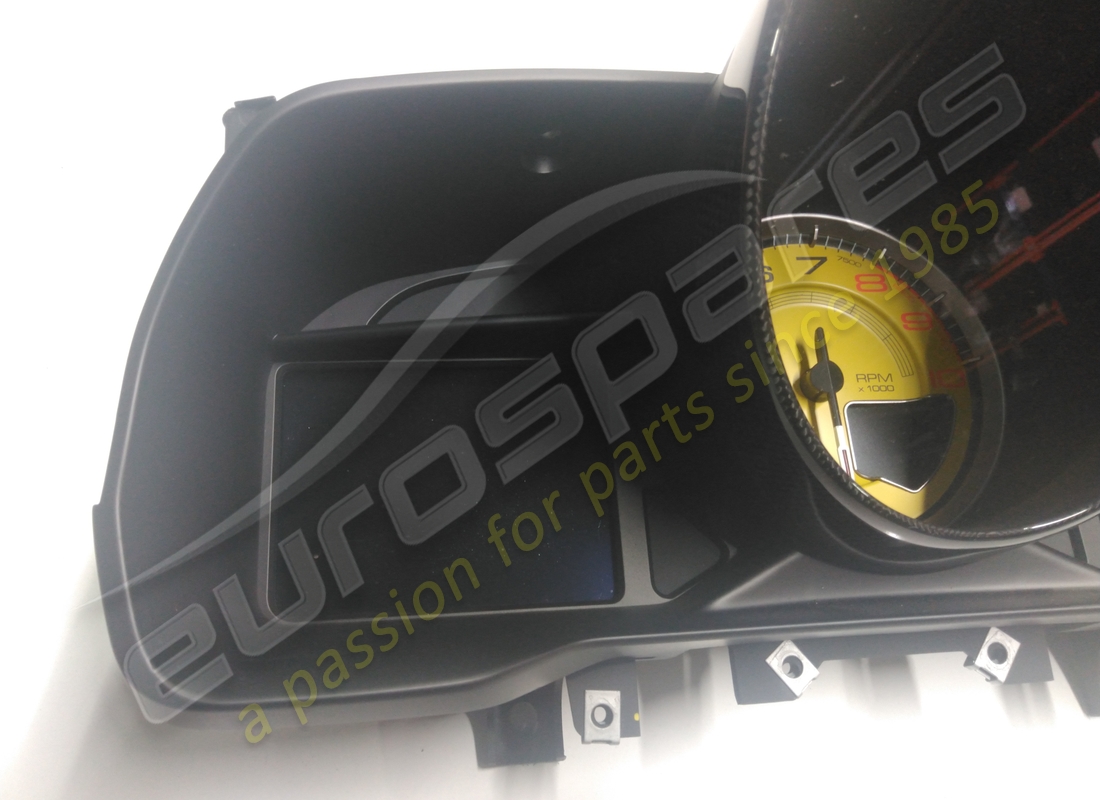 quadro strumenti ferrari usato. numero parte 863733 (3)