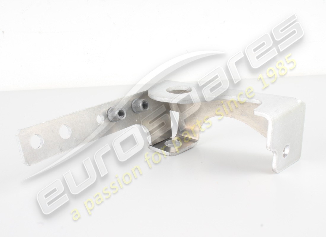 nuova lamborghini staffa angolare telaio anteriore. numero parte 4t0805178b (1)
