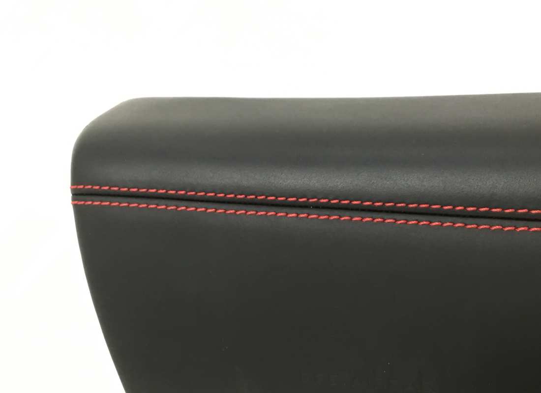 pannello porta sx usato ferrari. numero parte 84455212 (3)