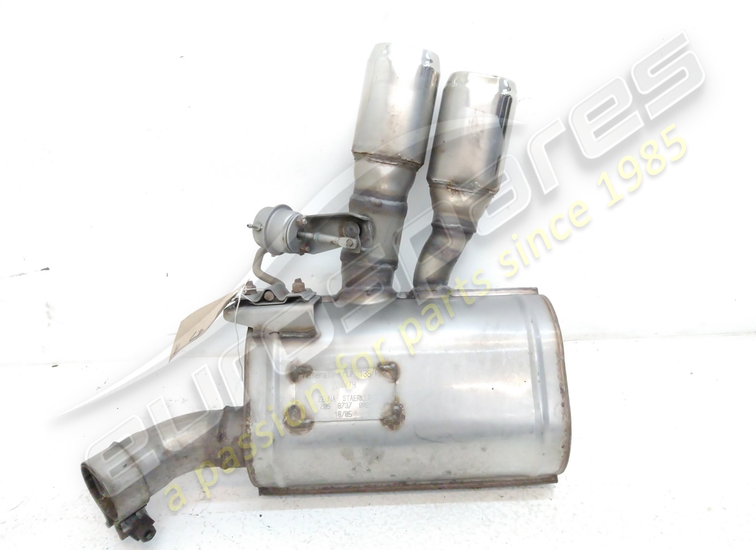 USATO Maserati SILENZIATORE POSTERIORE DESTRO . NUMERO PARTE 204479 (1)