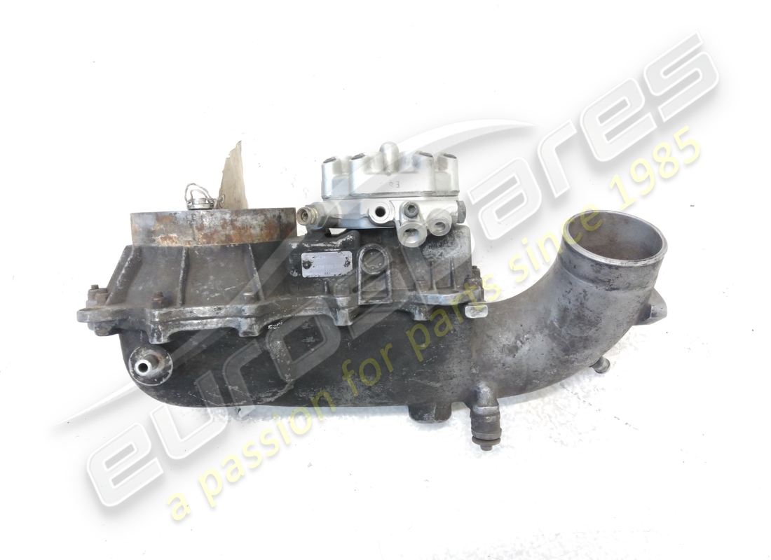 gruppo distributore/supporto carburante ferrari 3.2mon usato (vedi note). numero parte 121745 (2)