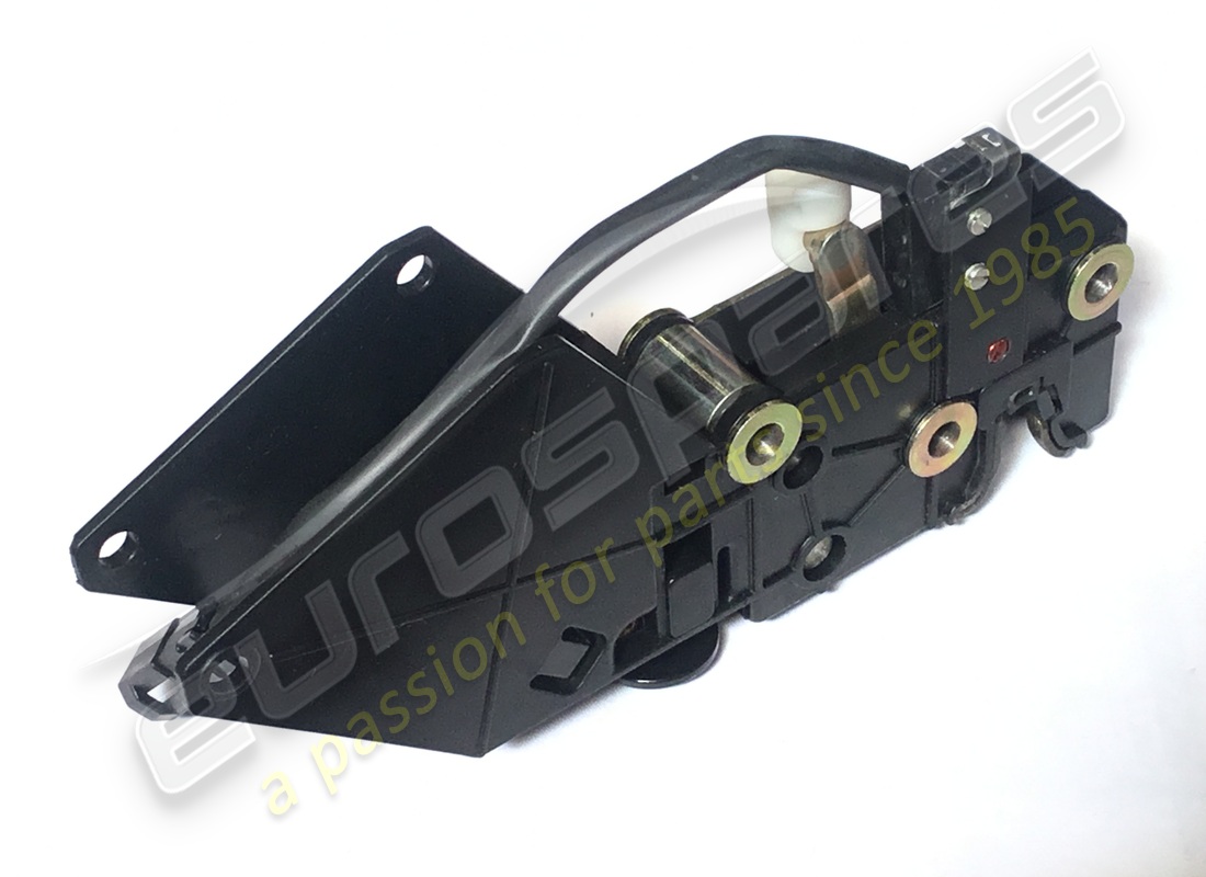 SERRATURA COFANO COFANO BAULE Ferrari USATA. NUMERO PARTE 63143300 (1)