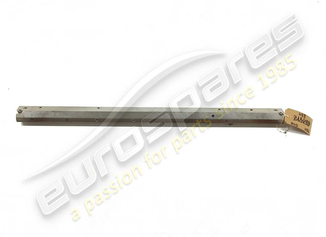 USATO Ferrari MEMBRO TRASVERSALE CASTING LINK . NUMERO PARTE 318904 (1)