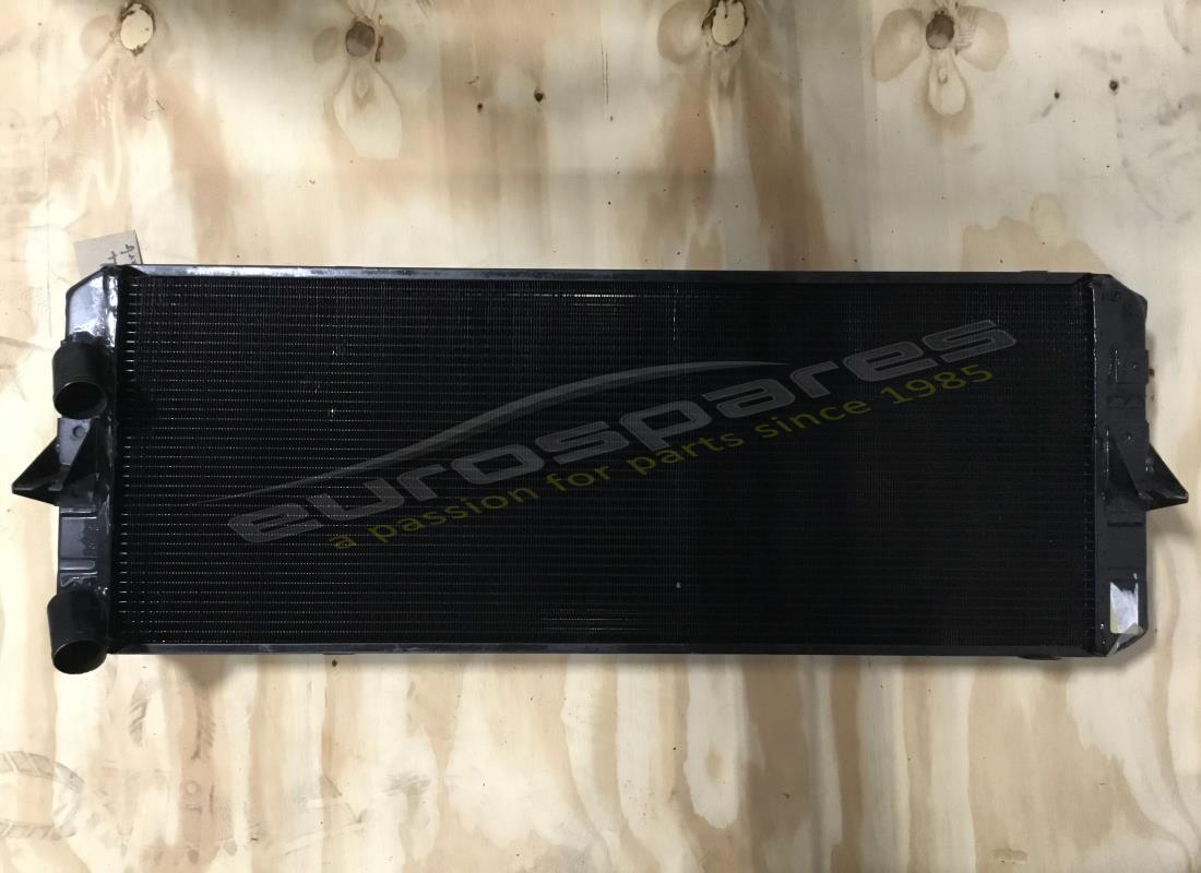 RADIATORE ACQUA Ferrari RICONDIZIONATO 365GT4 BB . NUMERO PARTE 103344 (1)