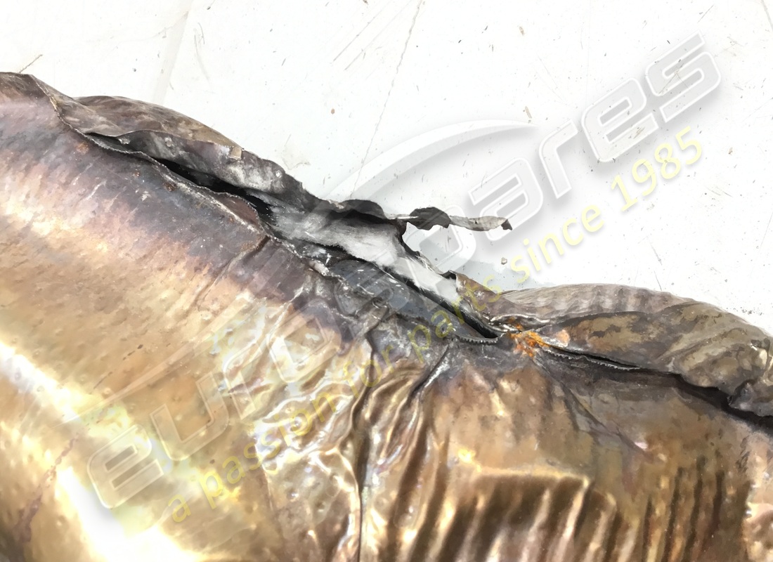 collettore di scarico lamborghini usato. numero parte 07m253034h (2)