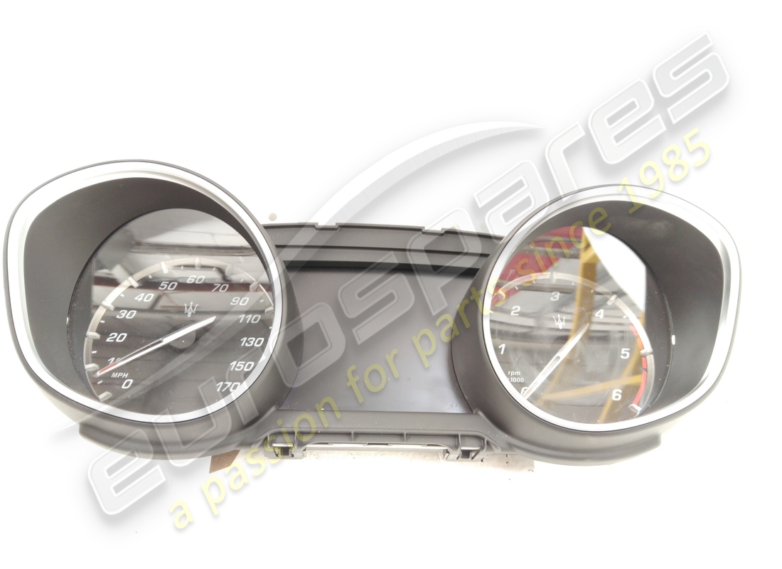 USATO Maserati QUADRO STRUMENTI . NUMERO PARTE 670106461 (1)