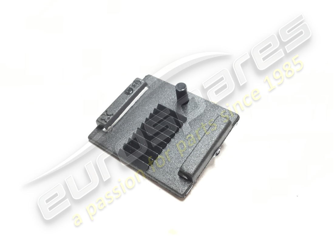 nuova maserati piastra di supporto parabrezza. numero parte 60509670 (1)