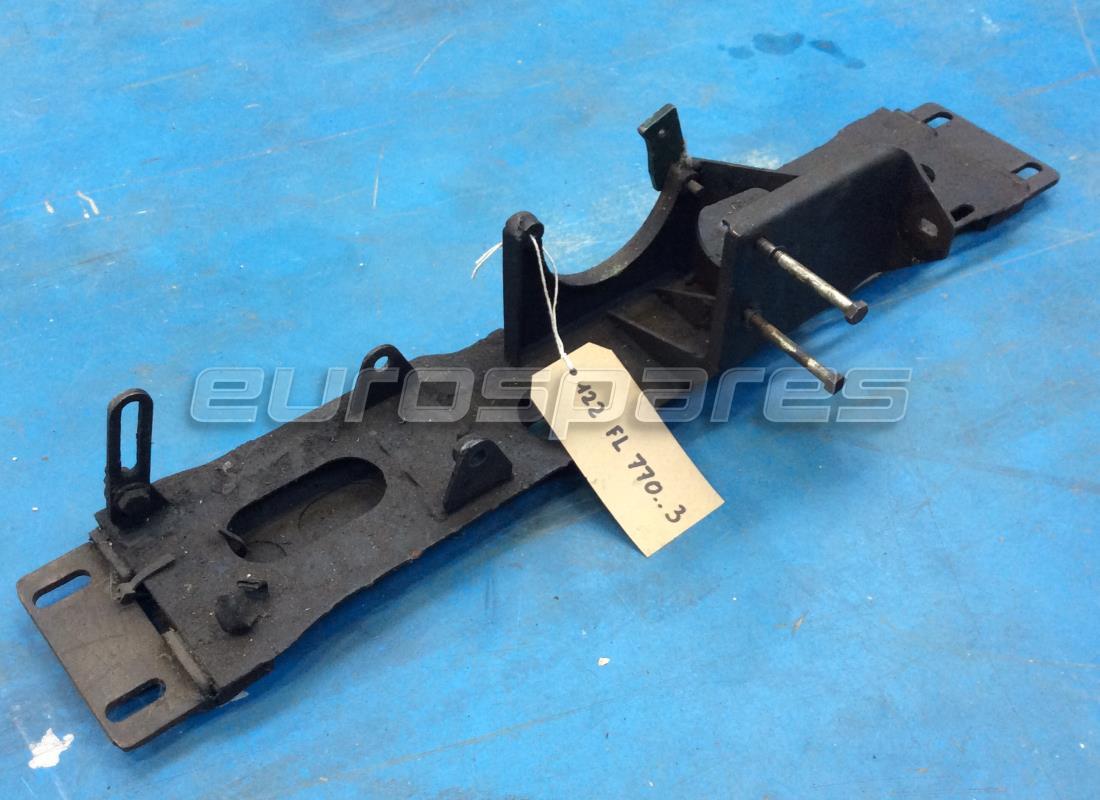 USED Maserati COMPLESSIVO DI SALDATURA PIASTRA SUPPORTO PER ALTERNATORE COMPRESSORE E POMPA OLIO ALTA PRESSIONE . PART NUMBER 122FL7703 (1)