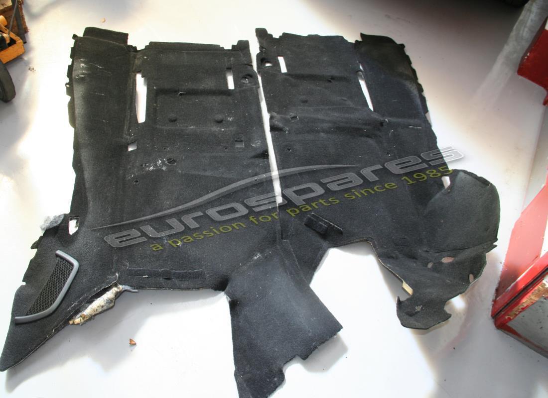 RIVESTIMENTO PER PAVIMENTI Lamborghini USATO. NUMERO PARTE 4T2863109BQG8 (1)