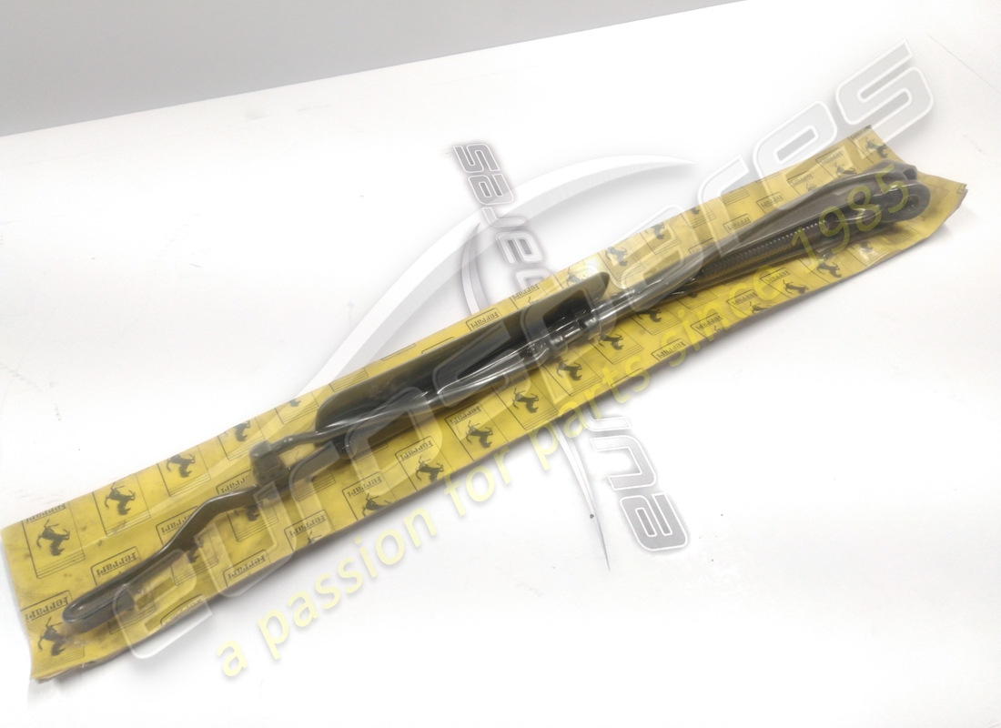 nuovo ferrari braccio tergicristallo sx numero parte guida a sinistra 62461600 (3)