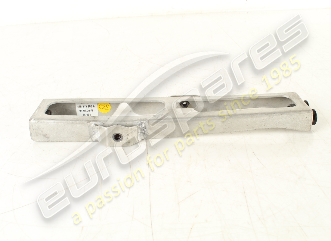 usato lamborghini staffa laterale radiat.3. numero parte 470813983a (5)