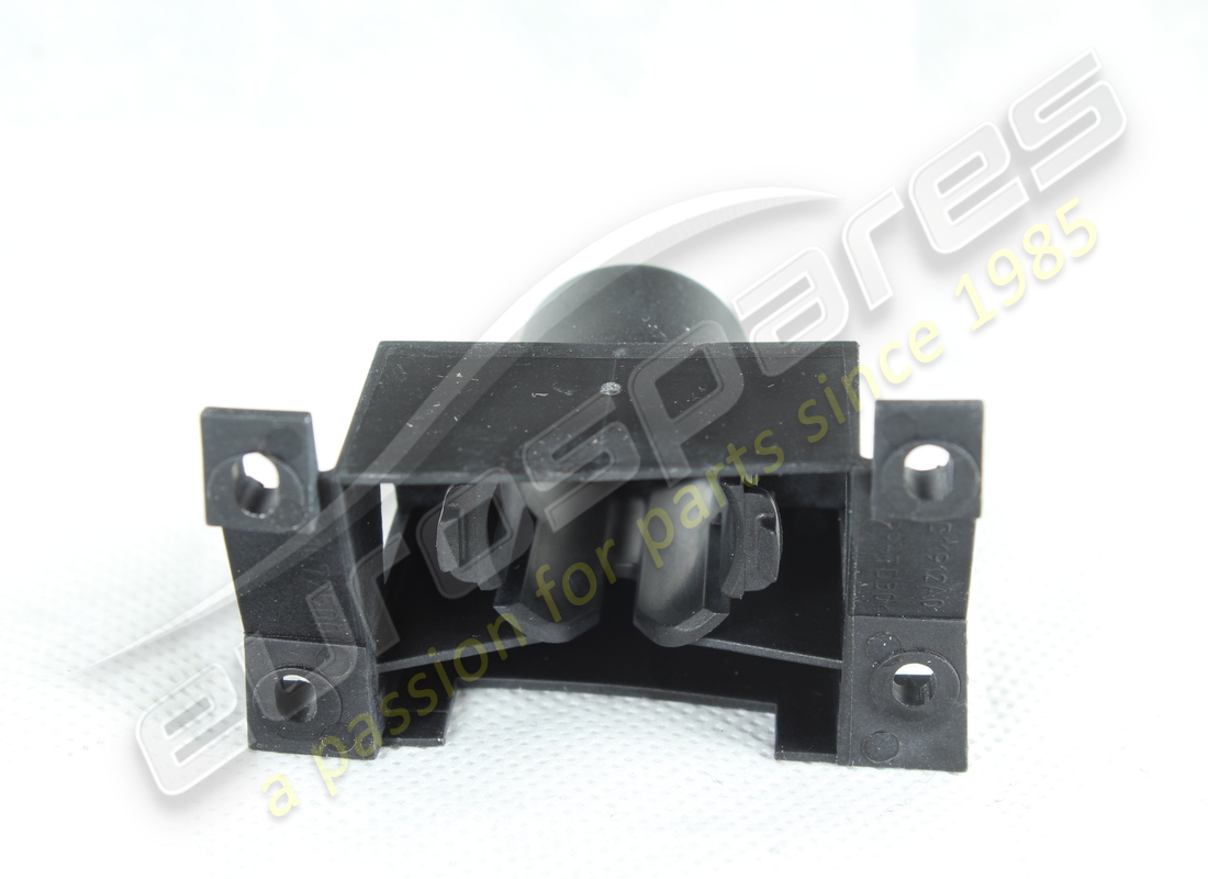nuovo maserati park.sens.support su griglia radiatore. numero parte 81175400 (2)