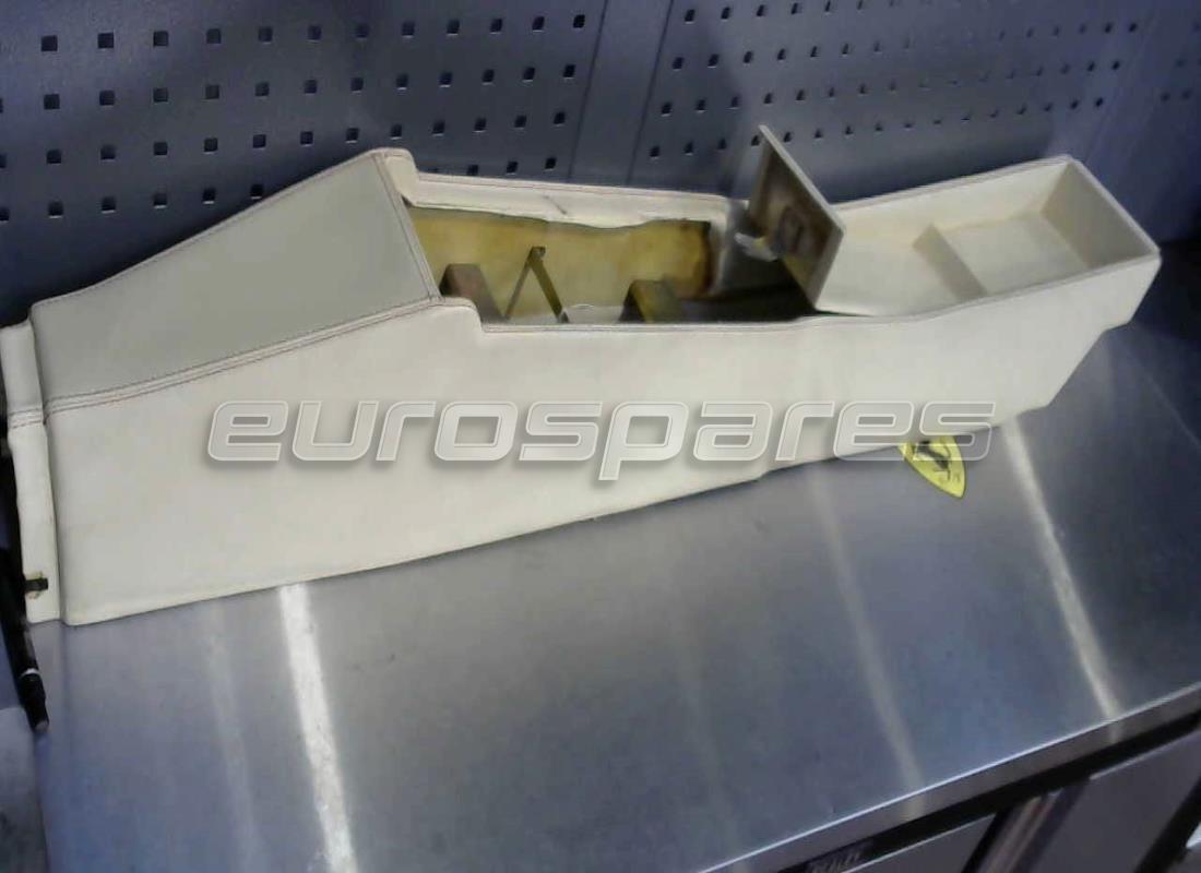 CONSOLE RHD Ferrari USATA IN CREMA VM3997 . NUMERO PARTE 65450204 (1)