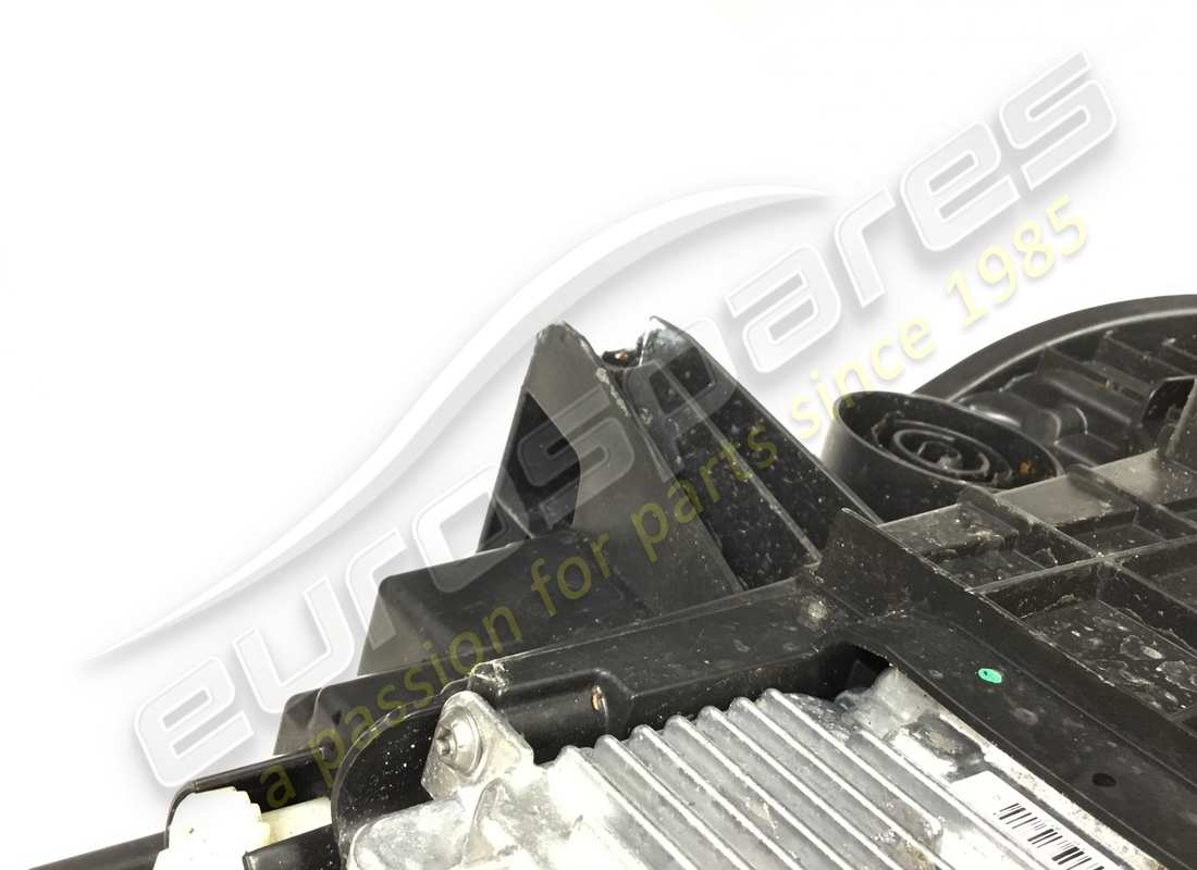 faro anteriore bi-xenon destro afs usato ferrari. numero parte 329982 (3)