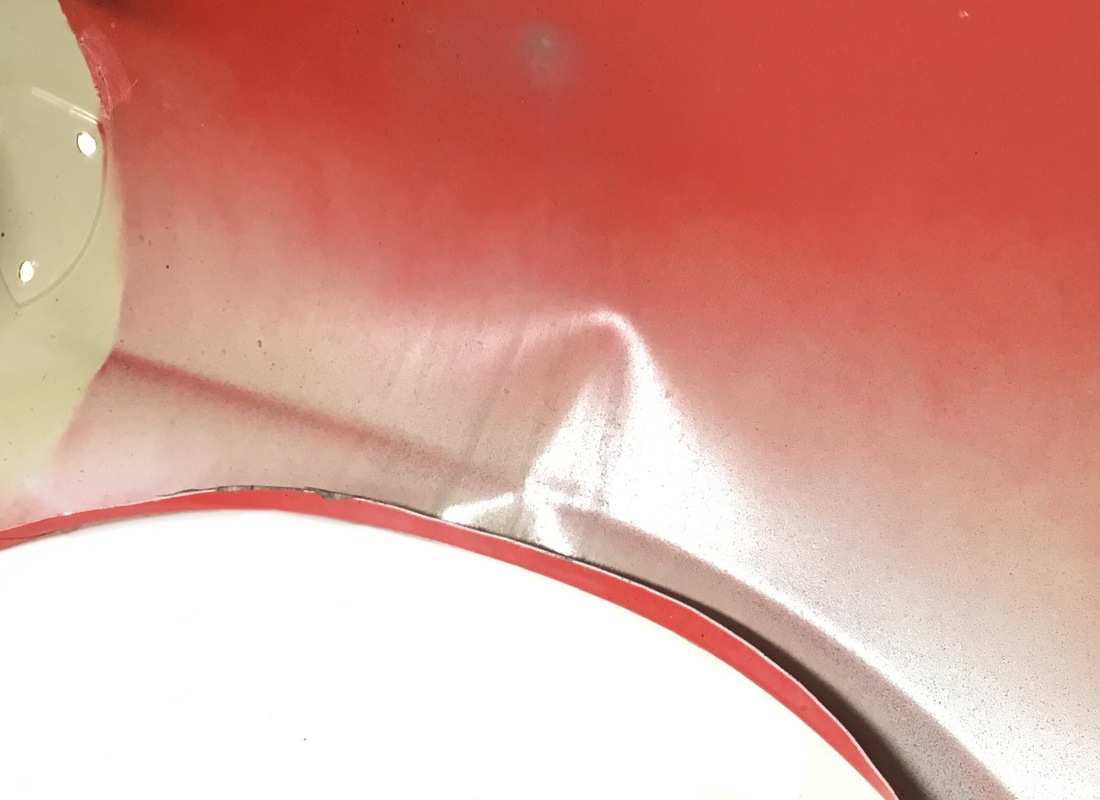 parafango anteriore sx completo ferrari usato. numero parte 80556411 (5)