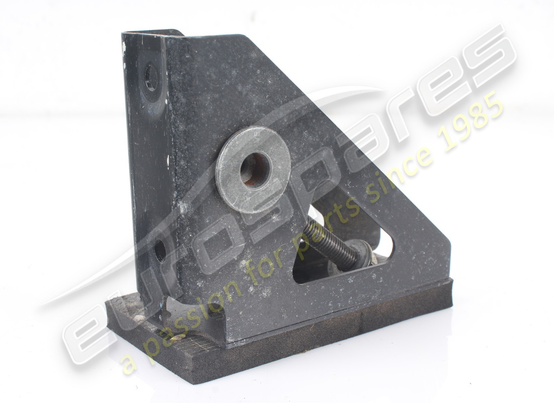 usato ferrari staffa di montaggio sx per sottotelaio rimovibile. numero parte 254098 (2)
