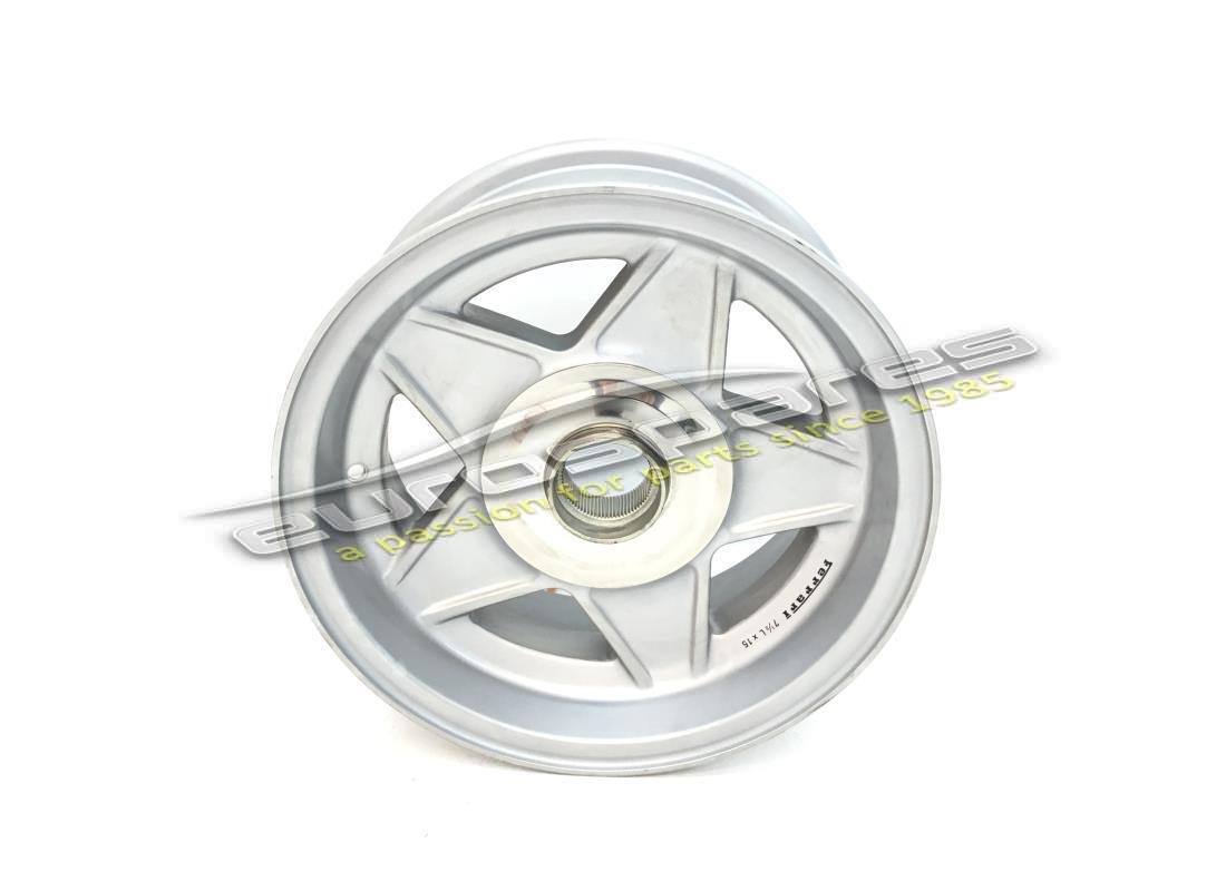 nuova ferrari ruota anteriore 7½x15. numero parte 109186a (1)