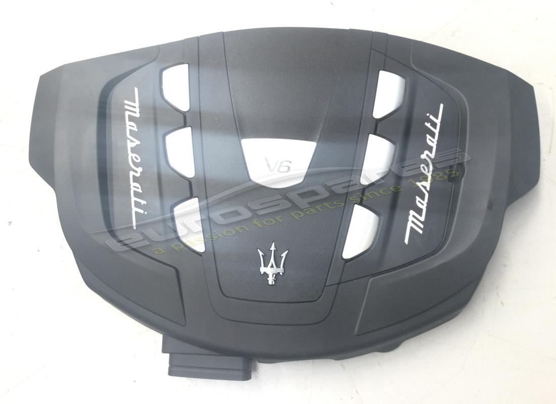 COPERTURA MOTORE USATA Maserati SU COLLETTORE DI ASPIRAZIONE . NUMERO PARTE 670005143 (1)
