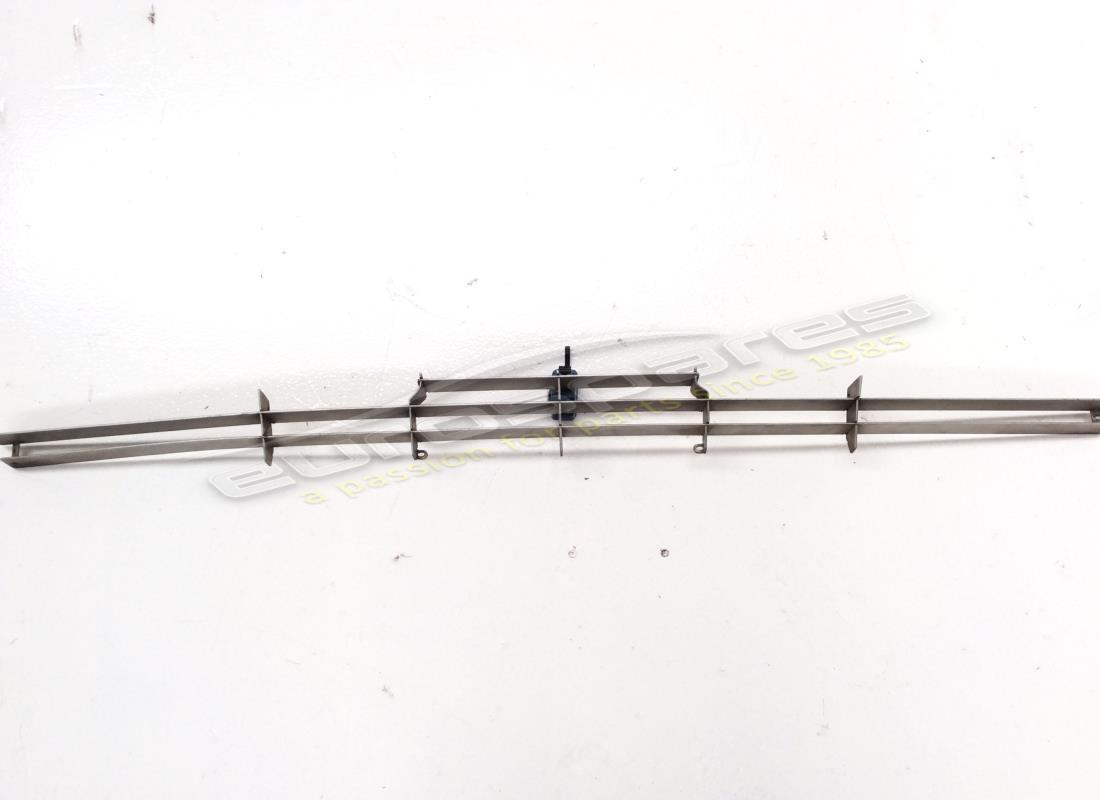 Ferrari GRIGLIA DEL RADIATORE ANTERIORE USATA. NUMERO PARTE 60226206 (1)
