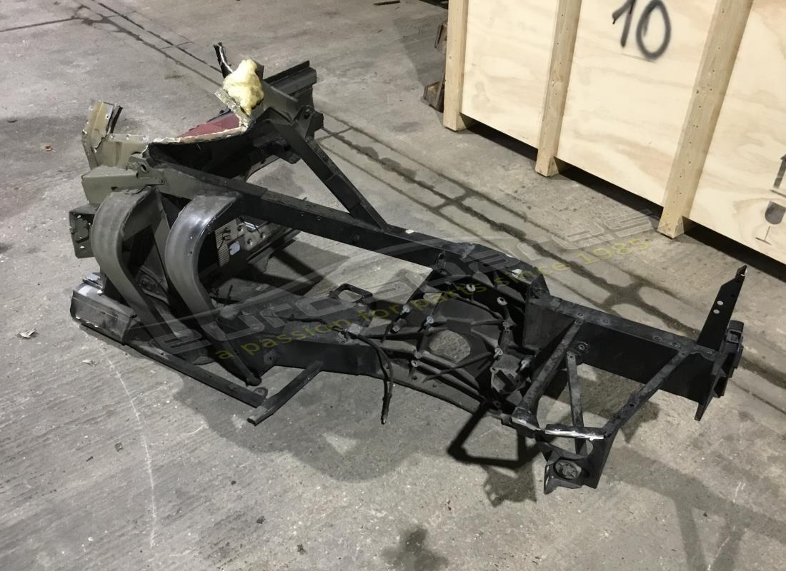 used ferrari complete lh side frame. part number 68887411 (1)