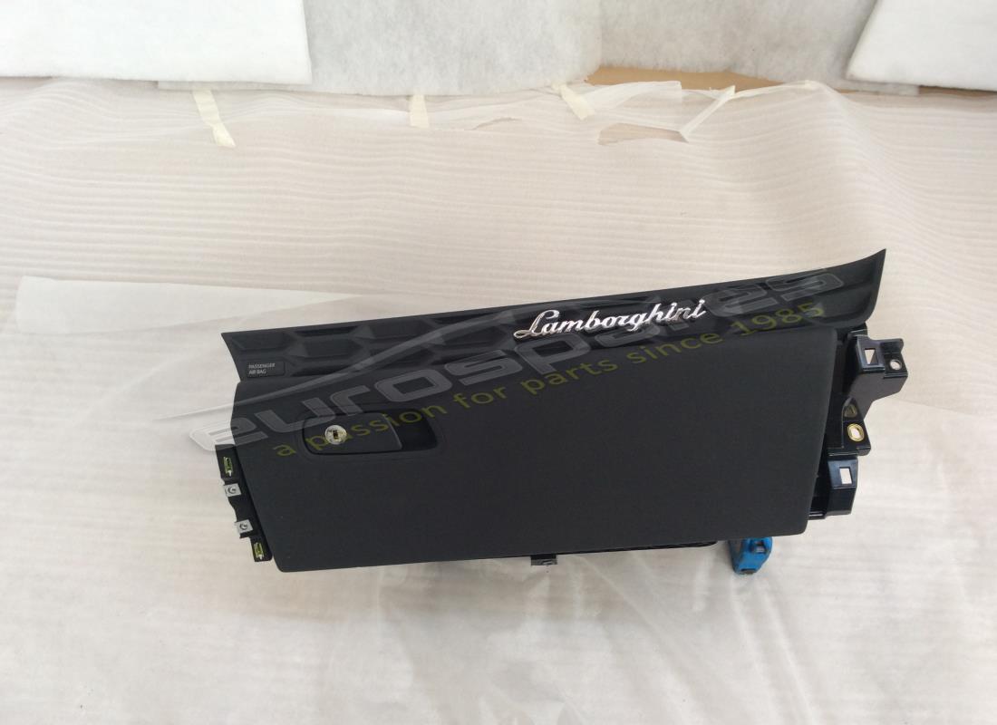 NUOVO (ALTRO) Lamborghini VANO PORTAOGGETTI . NUMERO PARTE 4T1857096 (1)