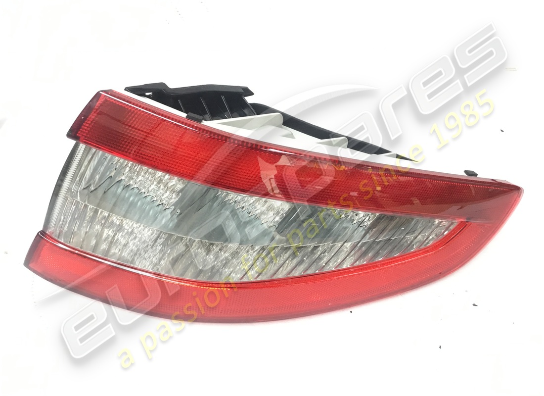 USATO Maserati FANALE POSTERIORE DX FISSO LATO BD . NUMERO PARTE 285789 (1)