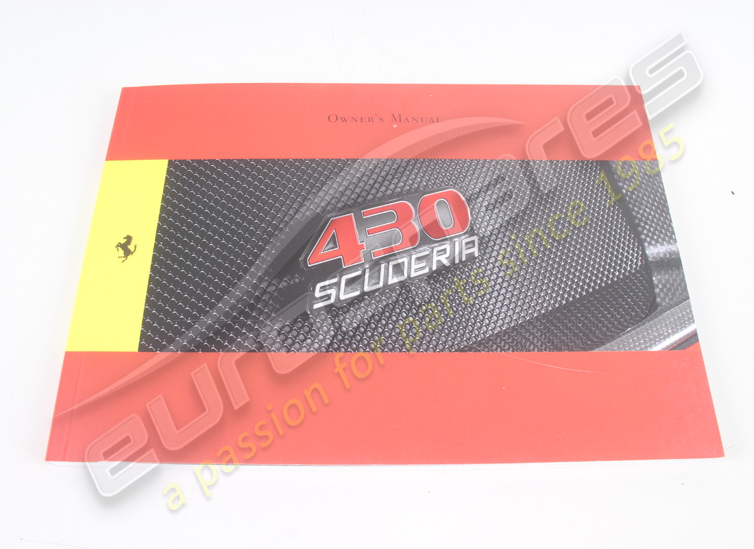 NUOVO LIBRETTO DI ISTRUZIONI FERRARI - VALIDO PER IL NUMERO DI PARTE 82088400 (1) nuovo libretto di istruzioni ferrari - valido per il numero di parte 82088400 (1)