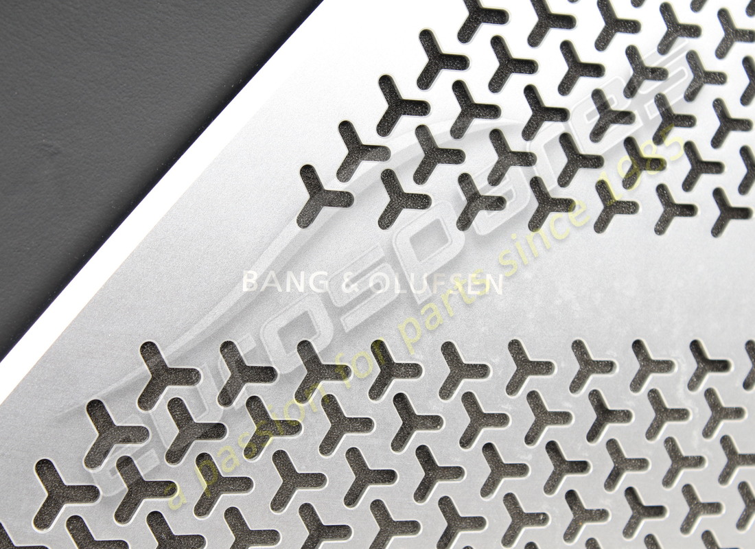 pannello porta anteriore sinistro eurospares usato. numero parte eap1226109 (3)