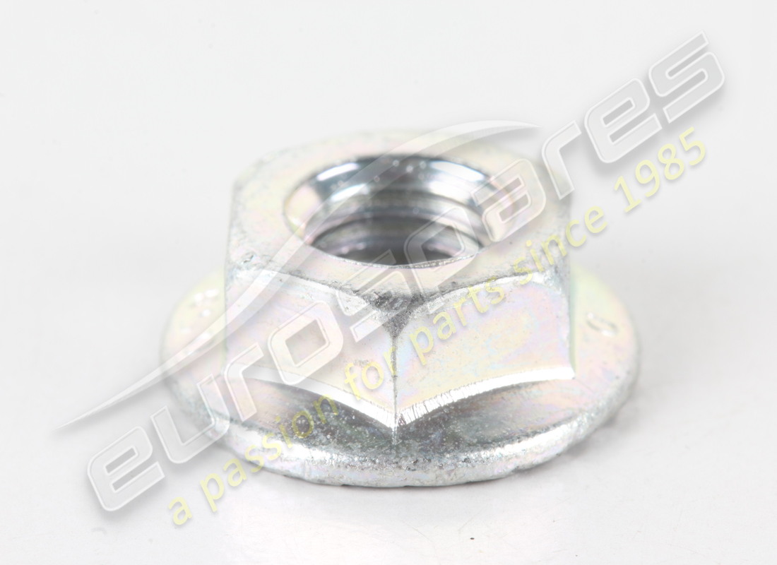NUOVO Maserati DADO . NUMERO PARTE 13832211 (1)