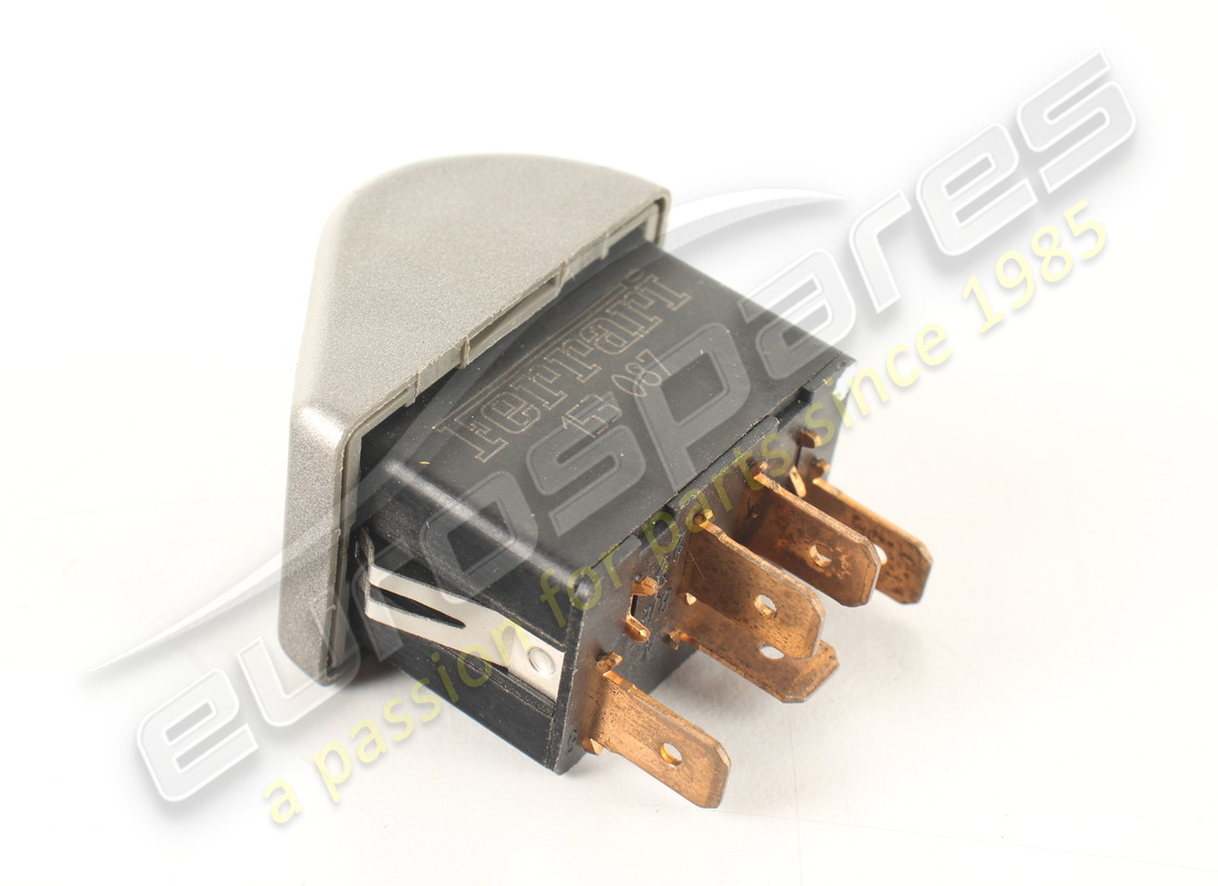nuovo ferrari interruttore (sportello riempimento carburante). numero parte 153087 (4)