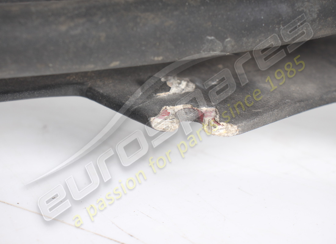 PARAURTI ANTERIORE FERRARI USATO. NUMERO PARTE 64861610 (19) paraurti anteriore ferrari usato. numero parte 64861610 (19)