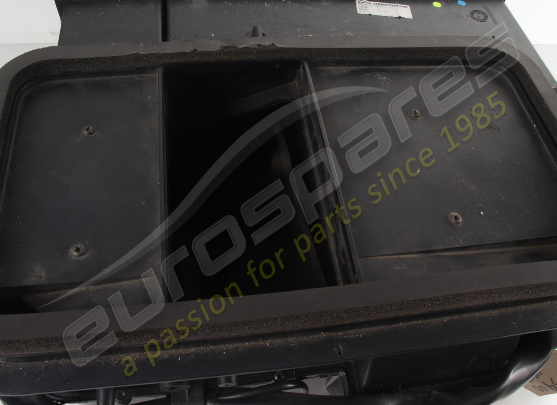 numero parte del gruppo evaporatore ferrari usato rhd 65365900 (11)