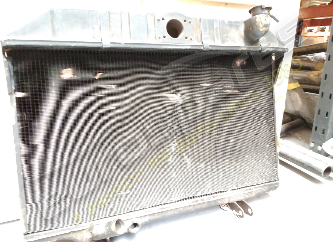 nuovo ferrari radiatore 275 gtb4 oe. numero parte 800136 (2)