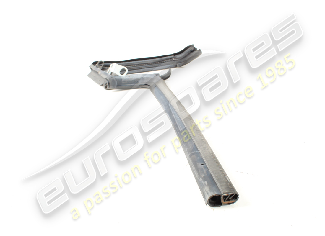 GUARNIZIONE PERIMETRALE PORTA SX USATA FERRARI. NUMERO PARTE 84163210 (2) guarnizione perimetrale porta sx usata ferrari. numero parte 84163210 (2)