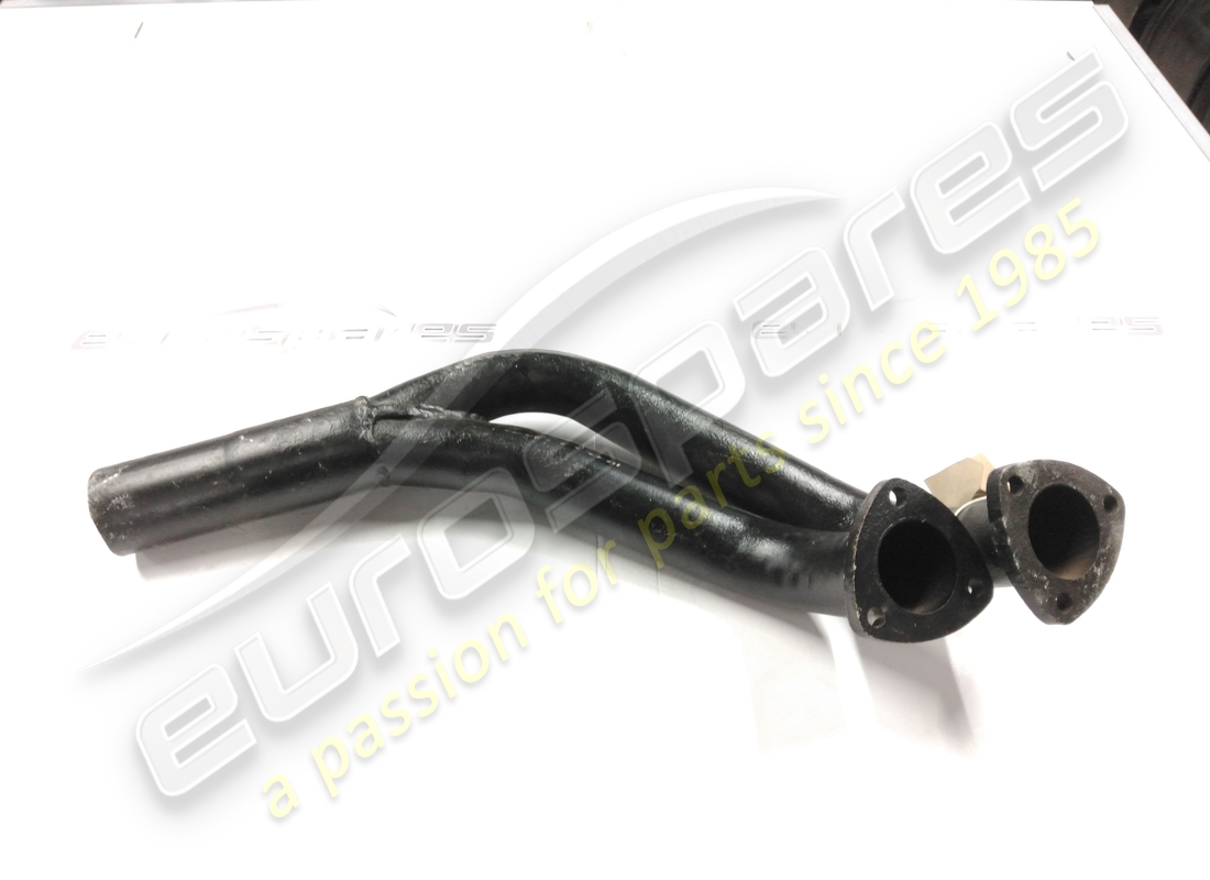 nuovo ferrari 250 gte / 250 gt pin coupe lh down pipe twin. numero parte mc23774 (2)