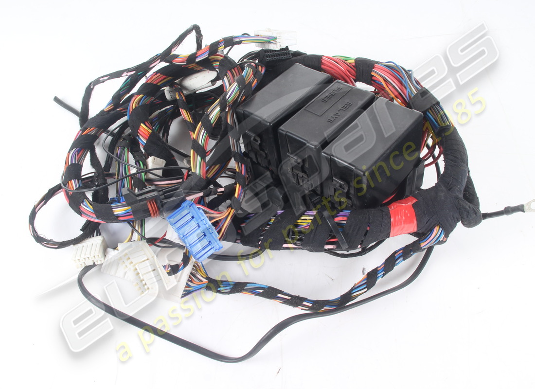 USED FERRARI LH REAR TUNNEL CABLES . PART NUMBER 177914 (1)