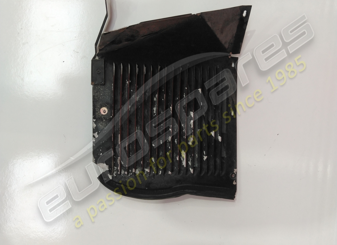 USATO Ferrari PROTEZIONE GHIAIA POSTERIORE SX. NUMERO PARTE 64894900 (1)